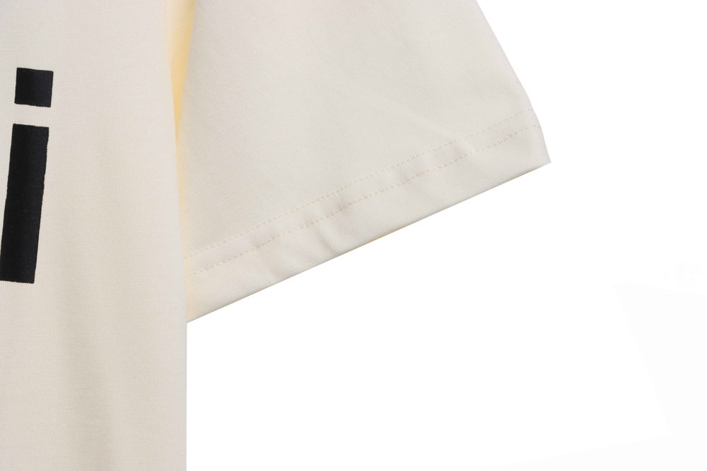 G*u*i kawaii series little yellow dog print short sleeve tsk1