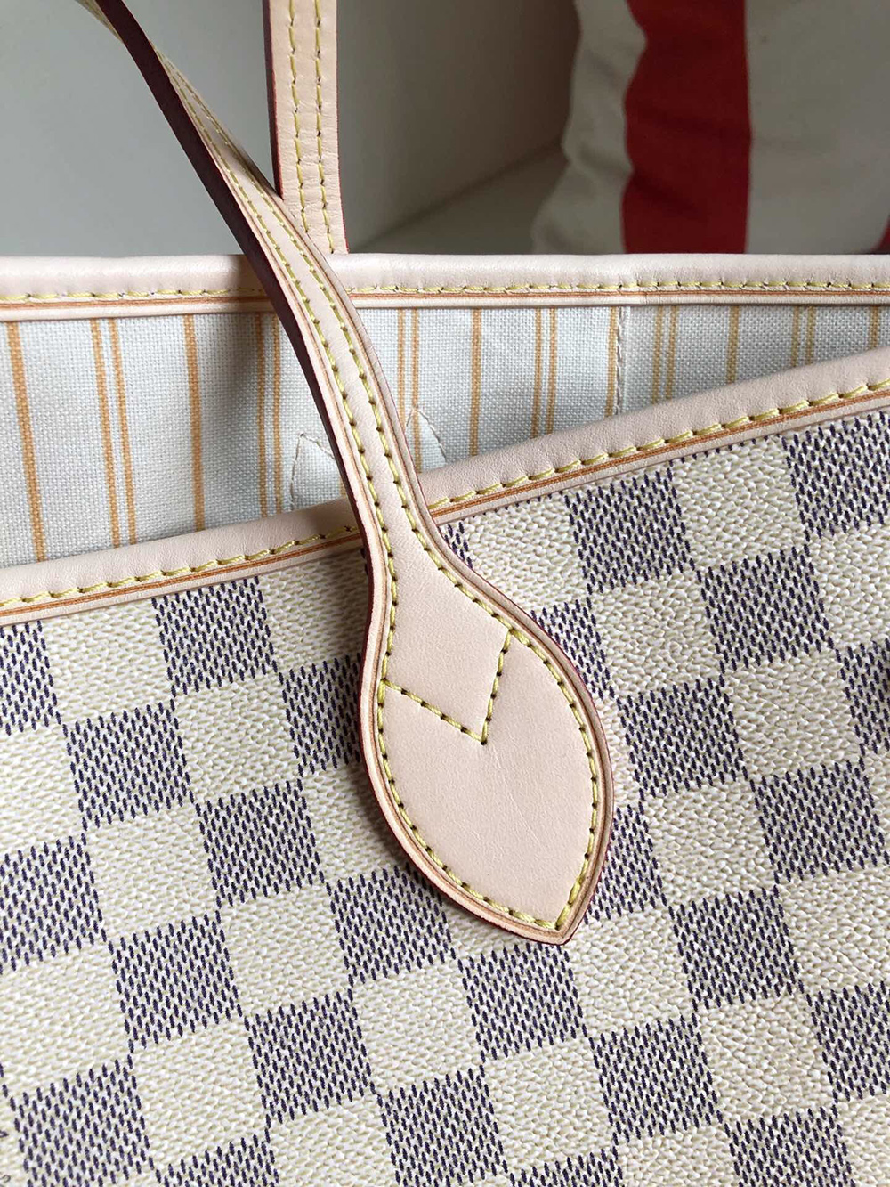 l0*is V*t0n bags n41361 32*29*17cm