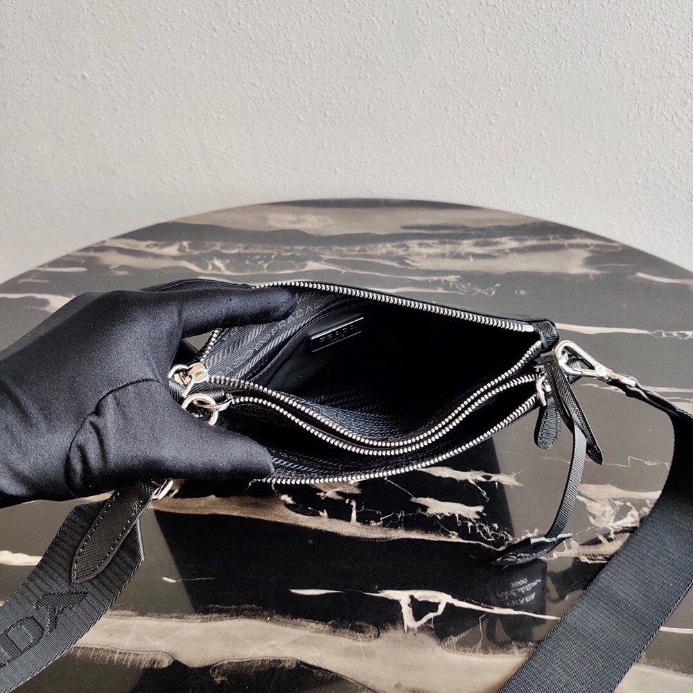 Pra*a bags 1bh046 24*17*3cm