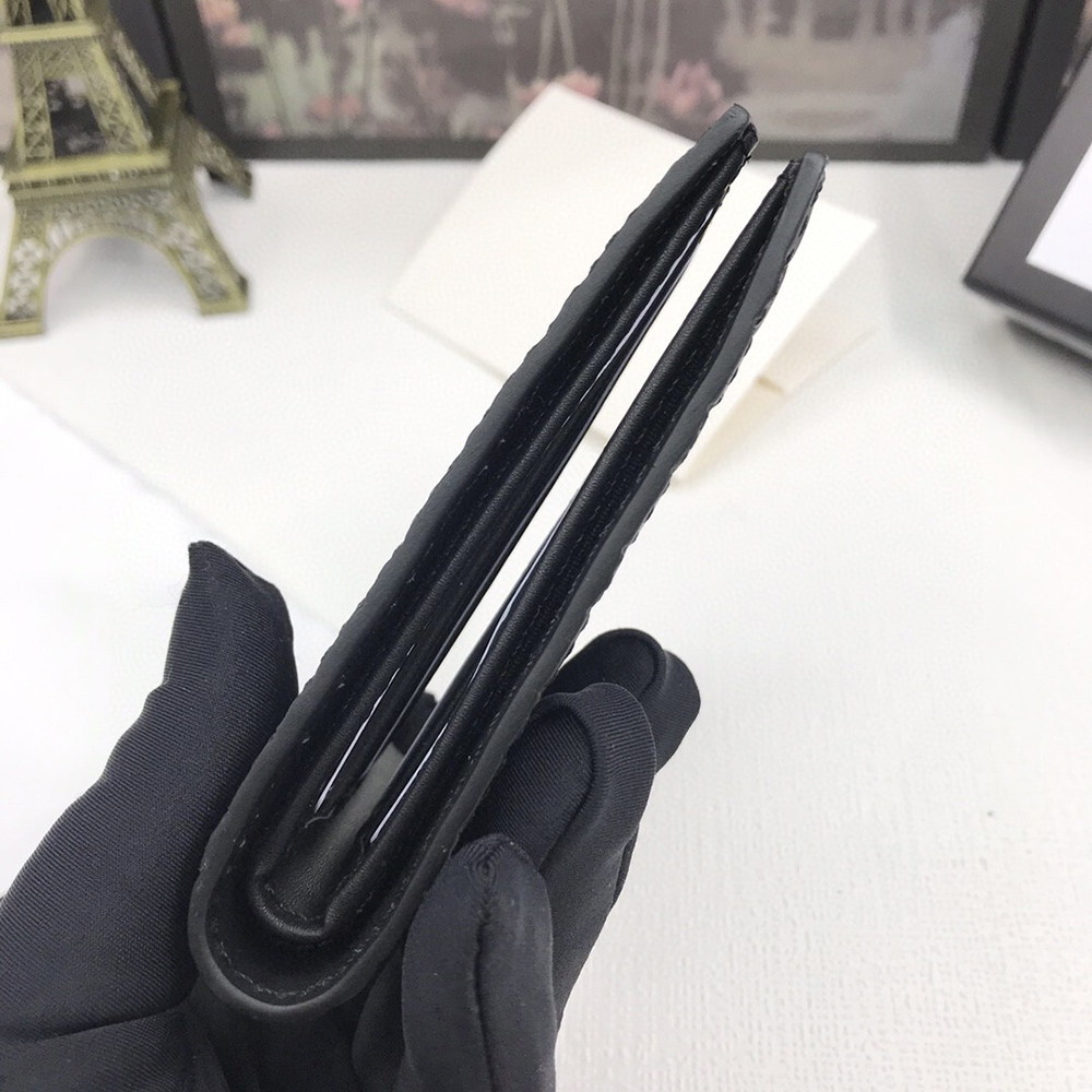 G*u*i wallets 260987