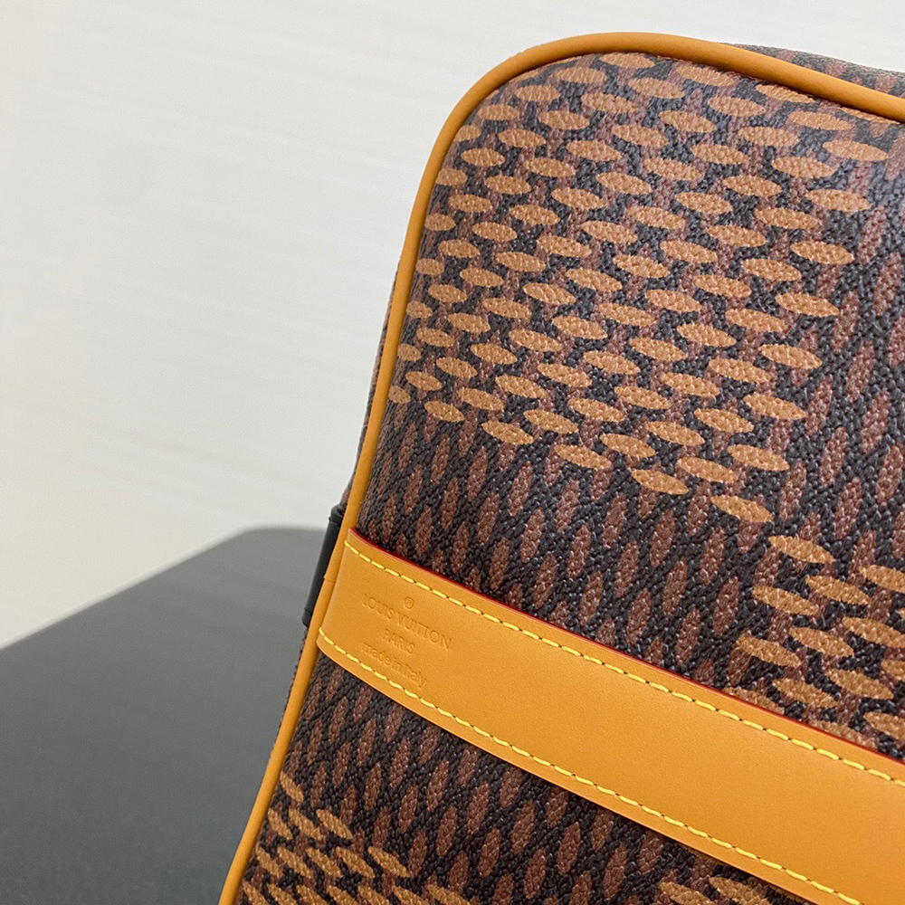 l0*is V*t0n bags 56715m 50cm