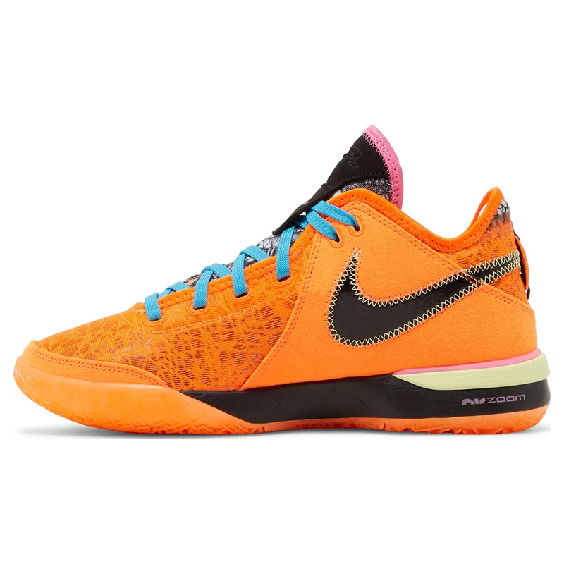 Zoom LeBron NXXT Gen 