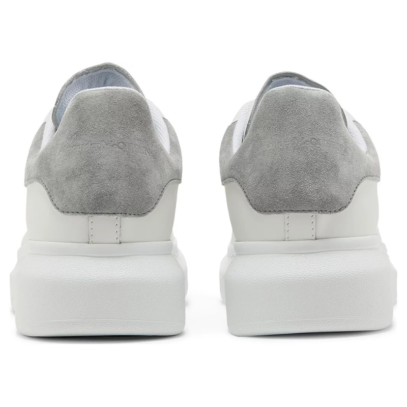 alexander M*Q*en oversized sneaker 