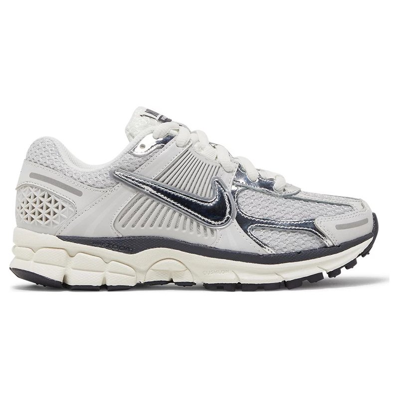 Air Zoom Vomero 5 ''Photon Dust Metallic Silver''