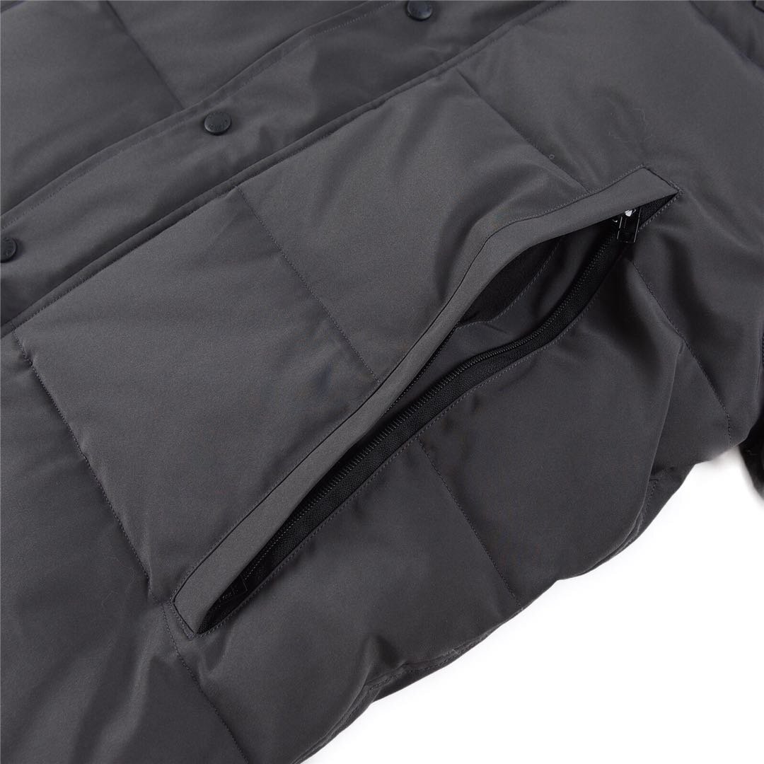 Can*a Go*e wyndham 3808m classic parka down jacket