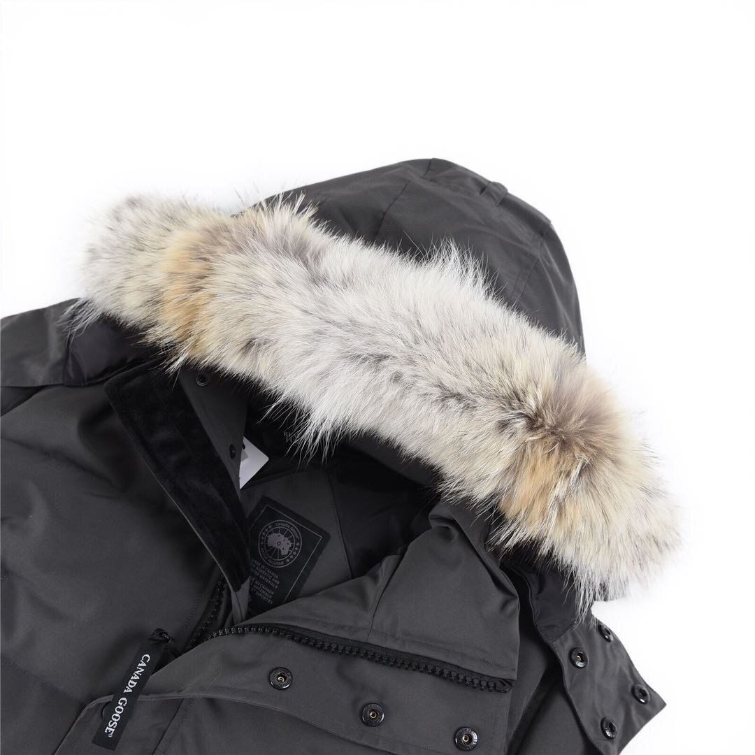 Can*a Go*e wyndham 3808m classic parka down jacket