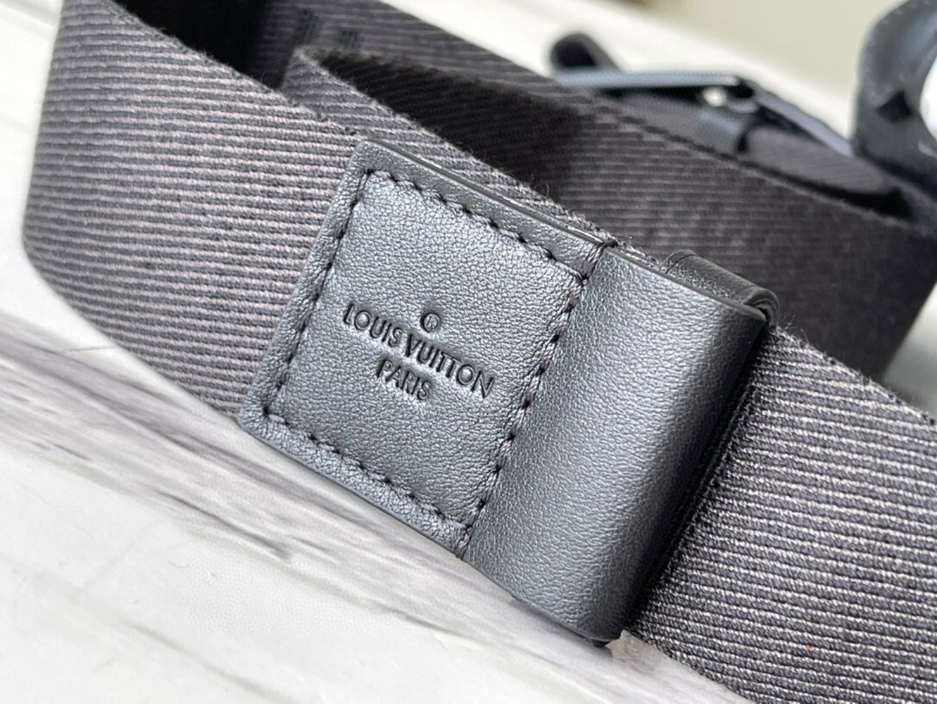 l0*is V*t0n bags m58487 21*15*4cm