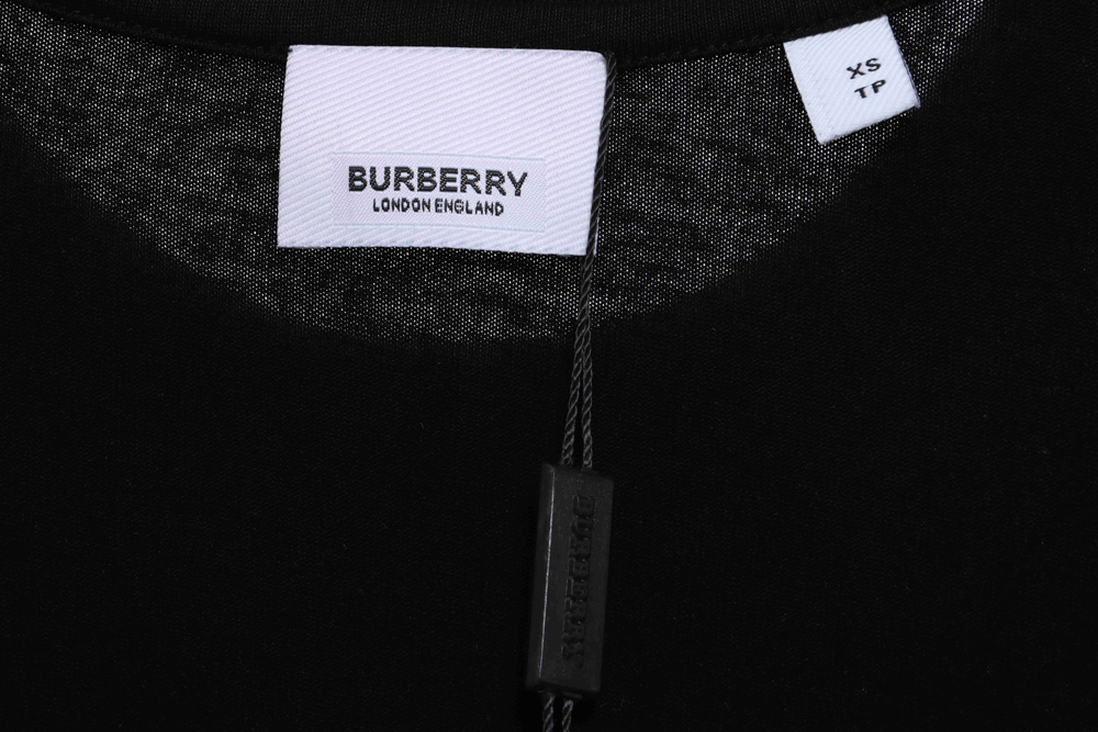 B**rry back charge knight print short sleeve tsk1