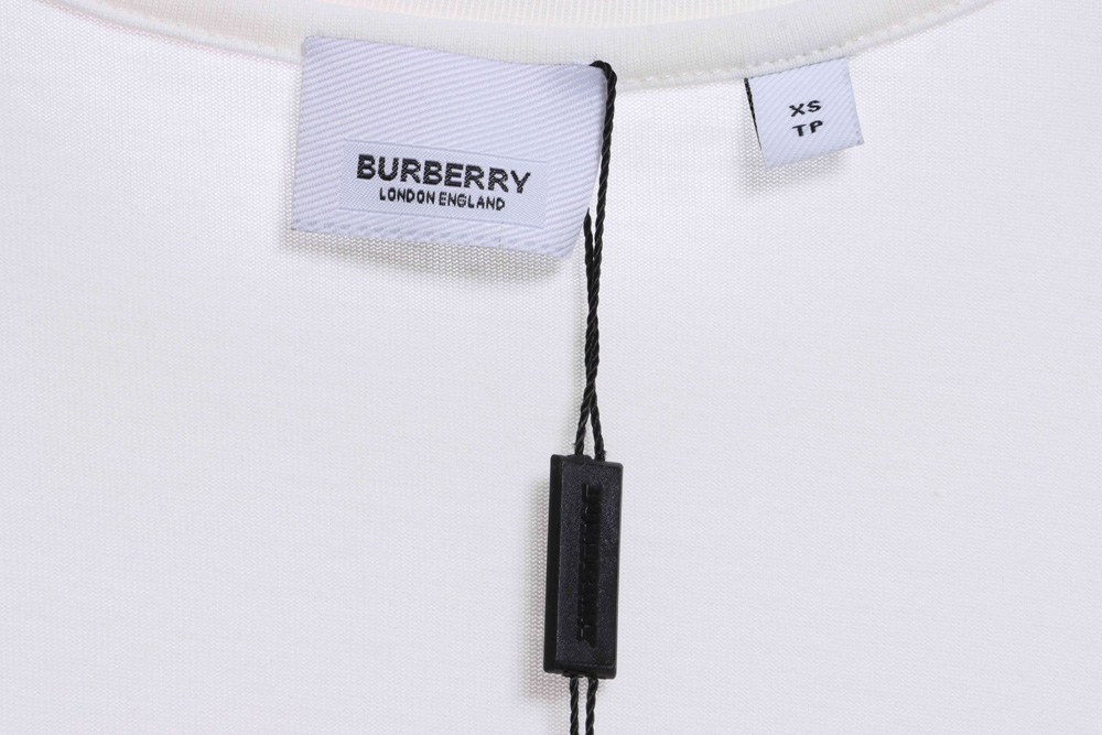 B**rry back charge knight print short sleeves