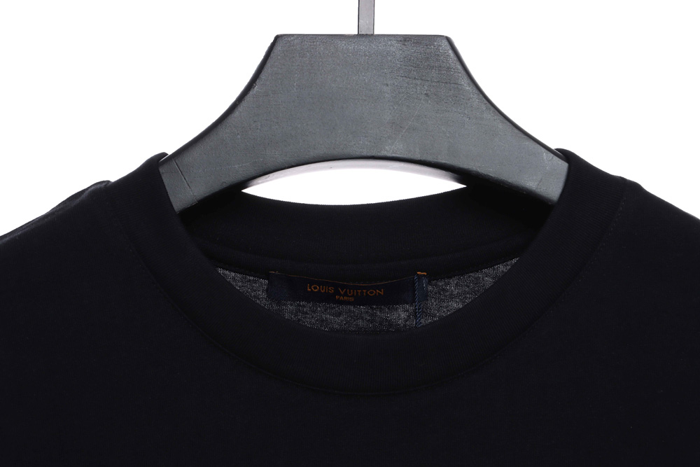 LV character catwalk print short sleeves