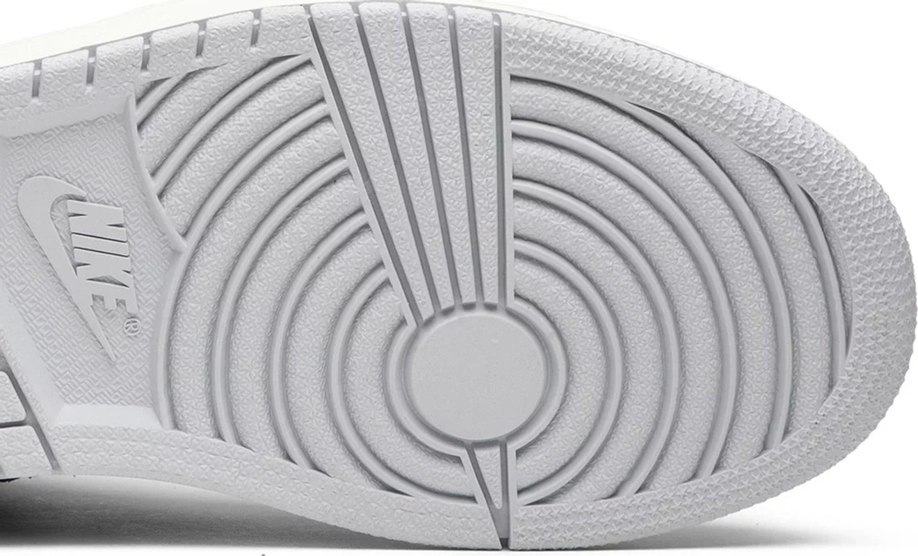 Air Jordan 1 Retro High OG 