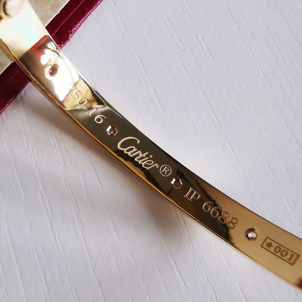 Ca*t*er love bracelet