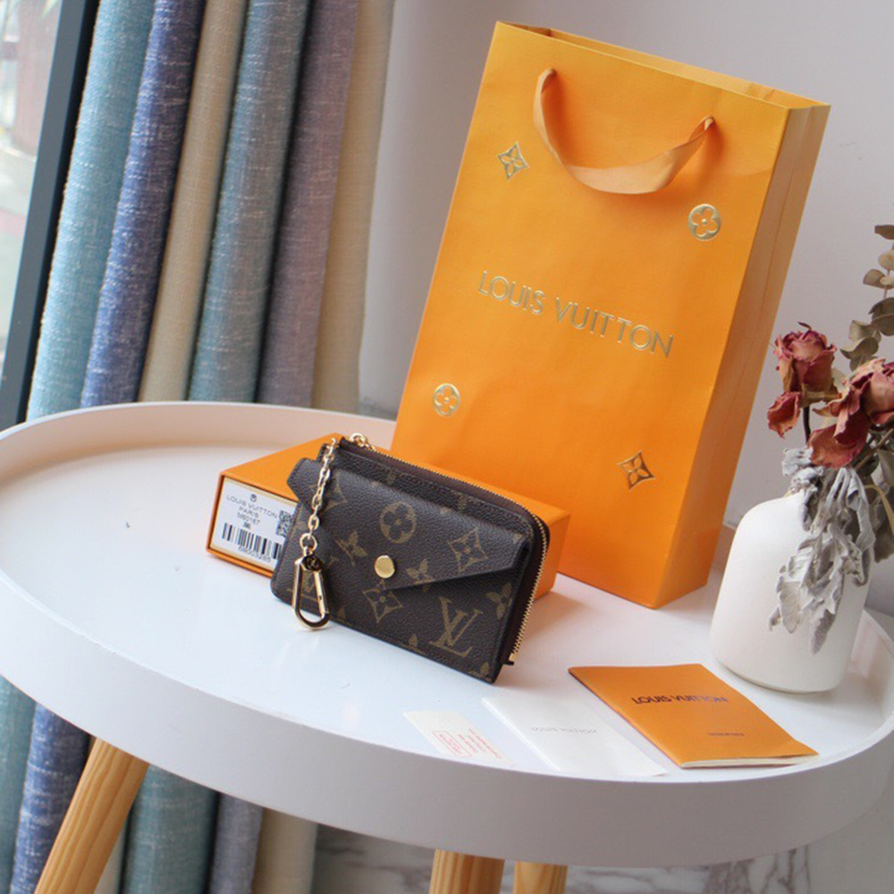 l0*is V*t0n wallets m69431 13*9.5*2.5cm