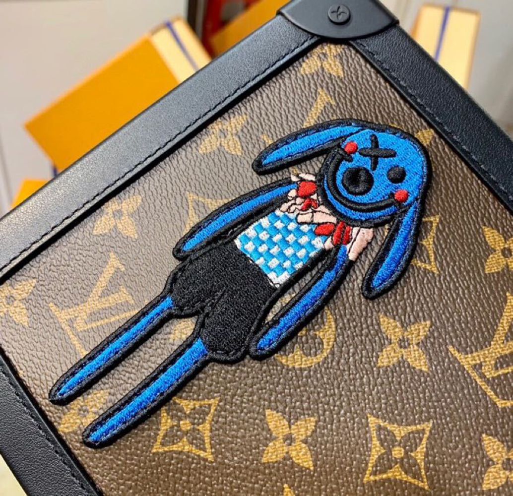 l0*is V*t0n bags m45619 25*18*10cm