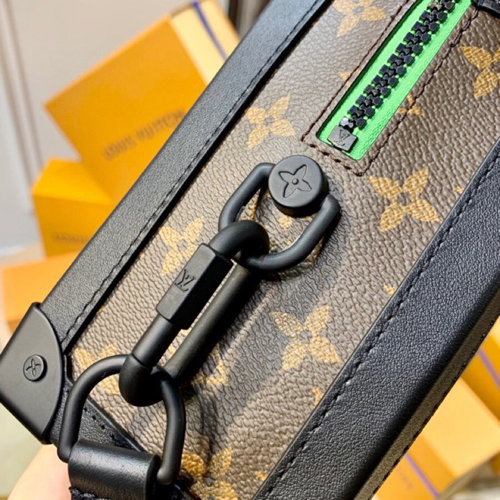 l0*is V*t0n bags m45619 25*18*10cm