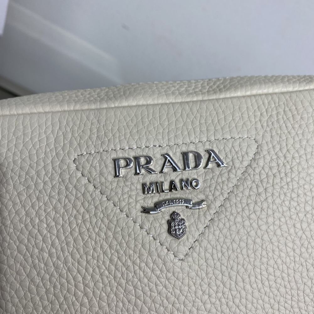 Pra*a bags 1bh082 22*14*8cm