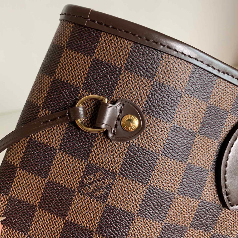 l0*is V*t0n bags n41358 32*29*17cm