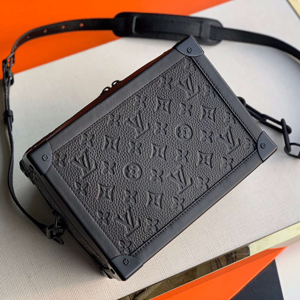 l0*is V*t0n bags m55700 25*18*10cm