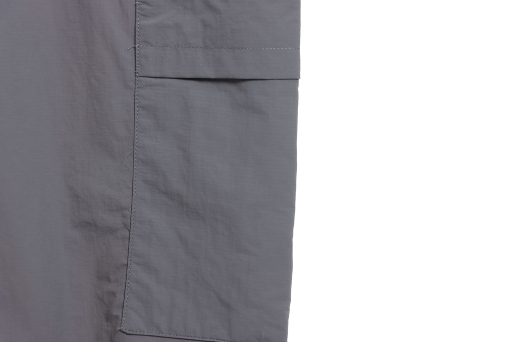 Lightweight cargo trousers in TB technical fabric