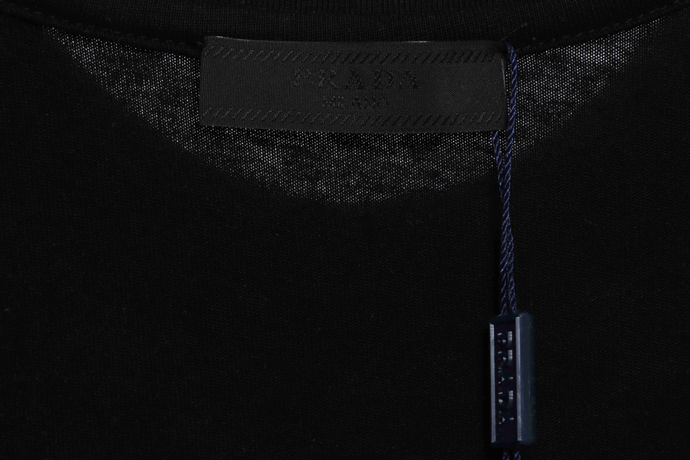 Pra*a blue triangle print short sleeves