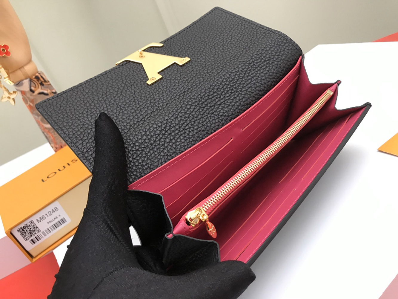 l0*is V*t0n wallets m61248 19*10cm