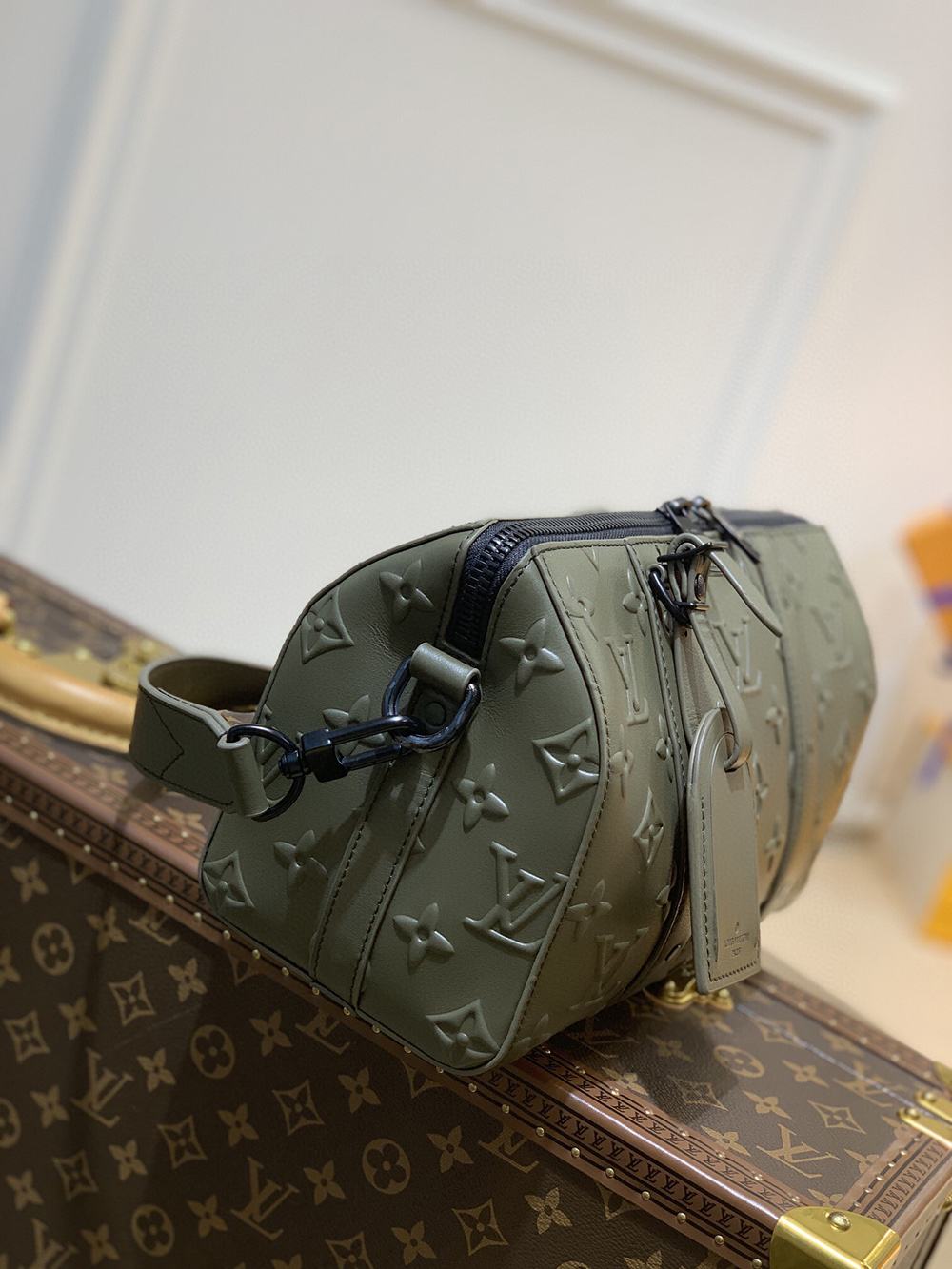 l0*is V*t0n bags m57955 27*17*13cm