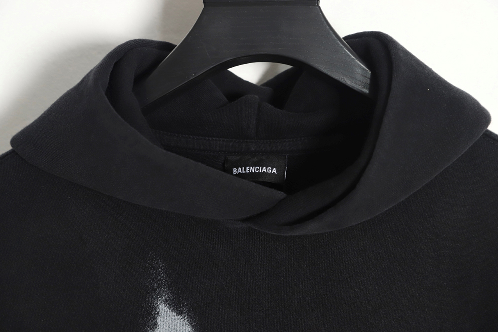 Ba*len*cia*ga 23fw valentine heart hoodie