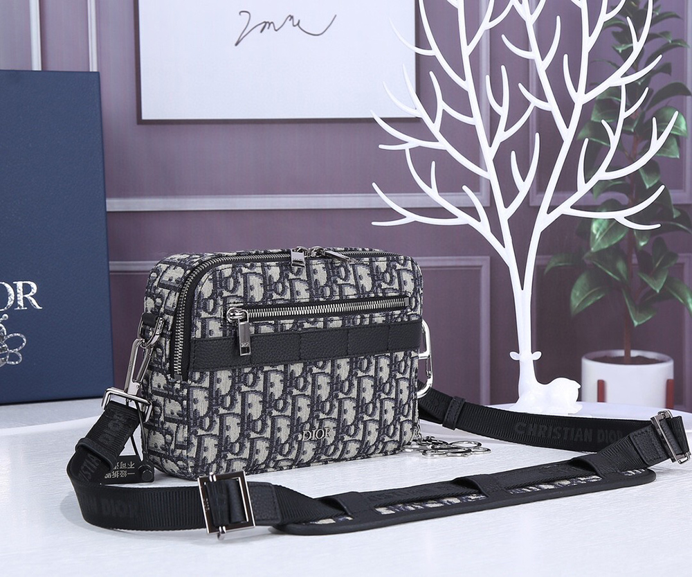 ch**an D*or bags h27e 22*15*6cm