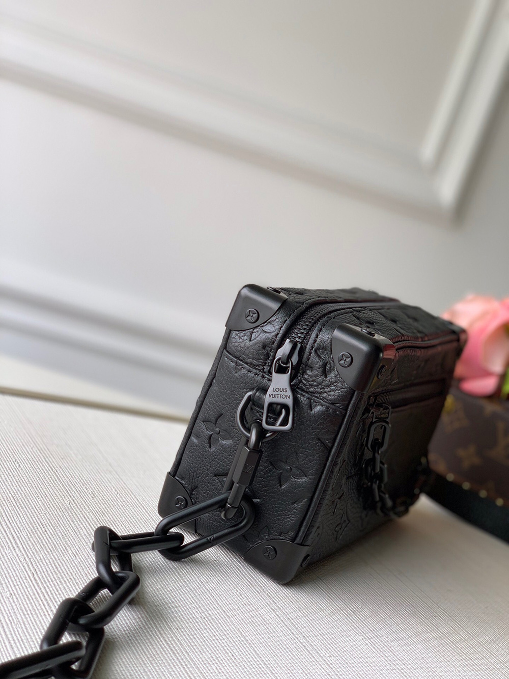 l0*is V*t0n bags n55702 18*13*8cm