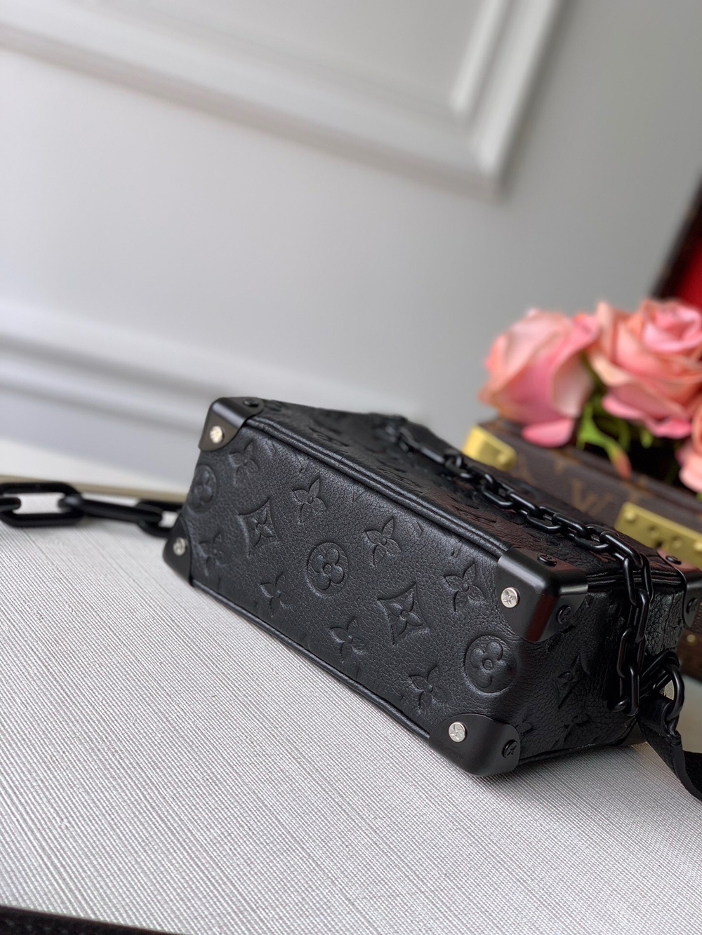 l0*is V*t0n bags n55702 18*13*8cm