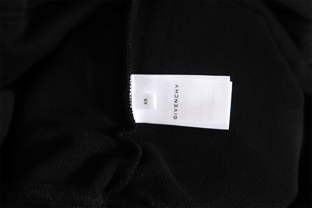 Givenchy 22FW four grid embroidered hoodie