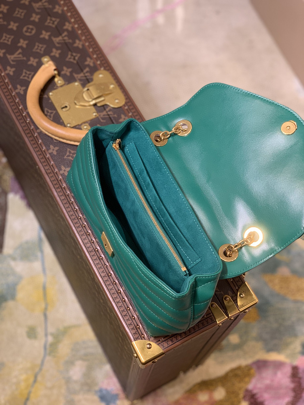 l0*is V*t0n bags m58664 24*14*9cm