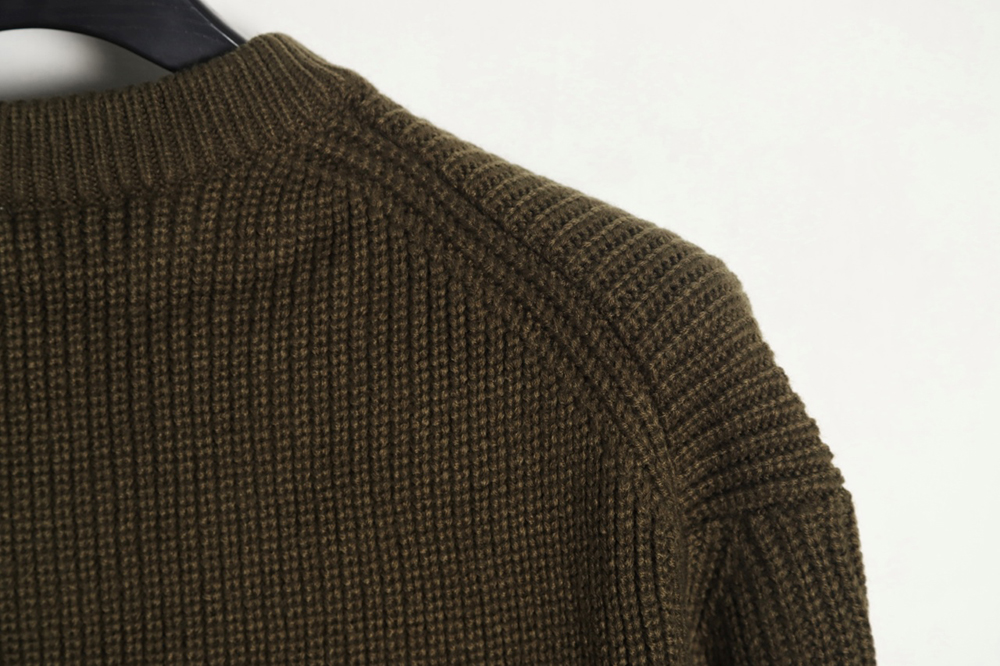 Ce**e 23fw letter logo crew neck sweater