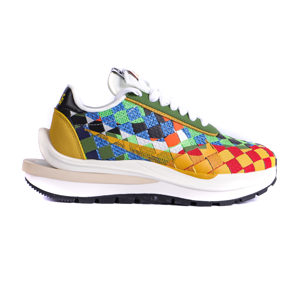 sacai x Nike LDVaporwaffle Mix Low Green Gusto