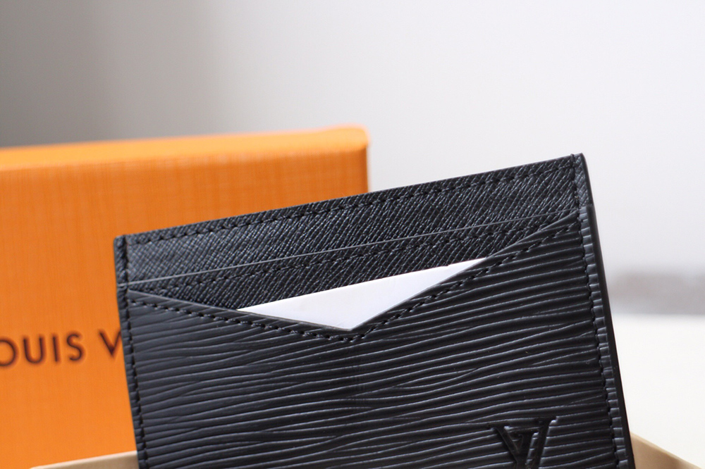 l0*is V*t0n wallets m67210 7.5*12cm