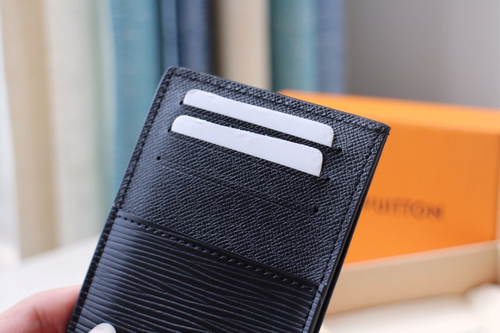 l0*is V*t0n wallets m67210 7.5*12cm