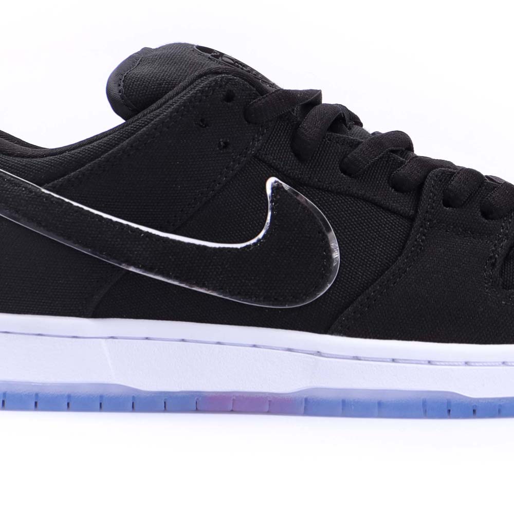 Eminem x Carhartt x Nike SB Dunk Black Ice New Arrival