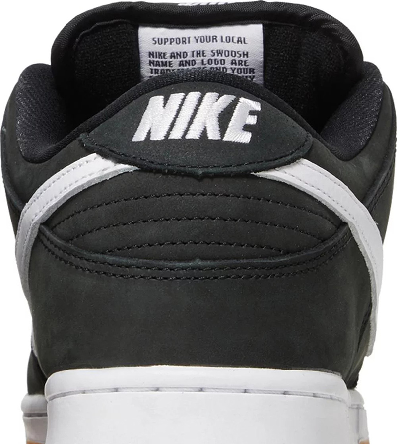 Dunk Low SB 