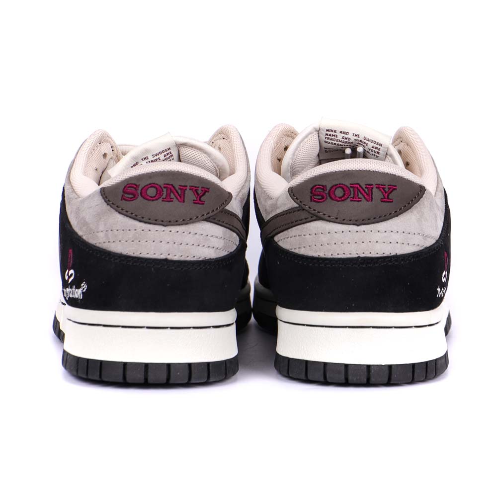 Travis Scott x Playstation x Dunk Low ”PS5″