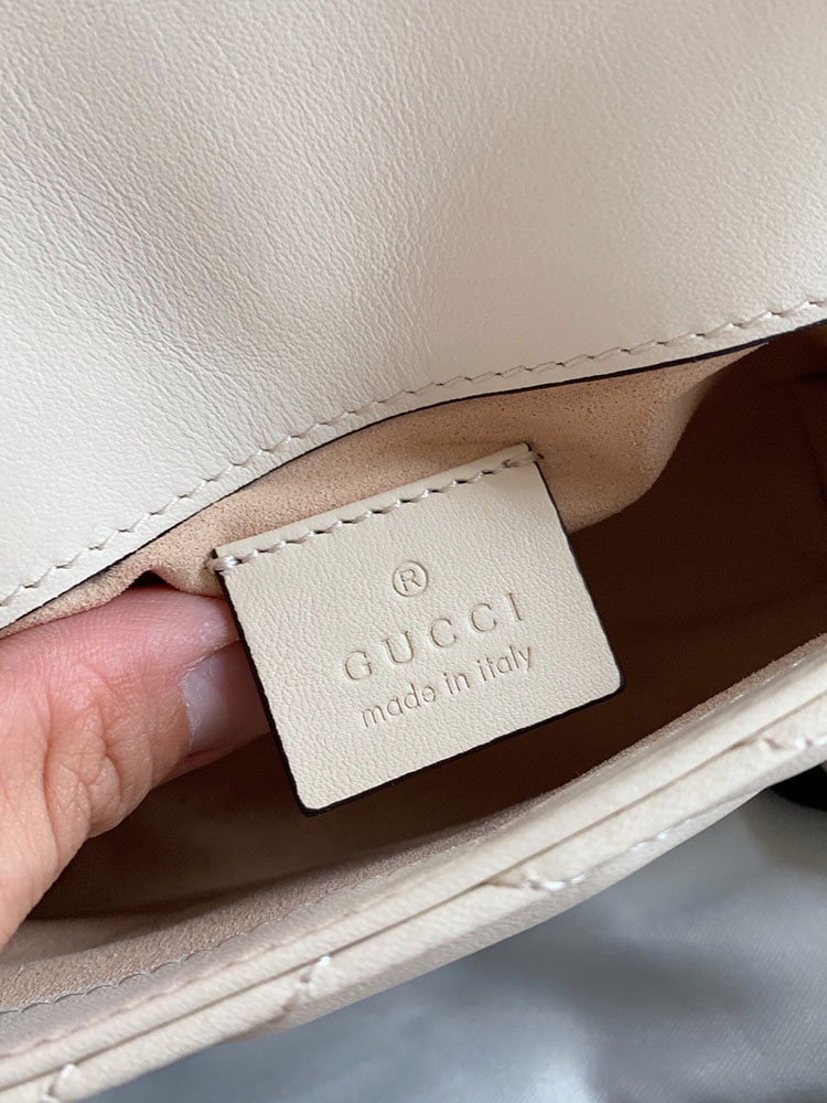 g*u*i 476433 gg marmont matelasse S*per mini bag white