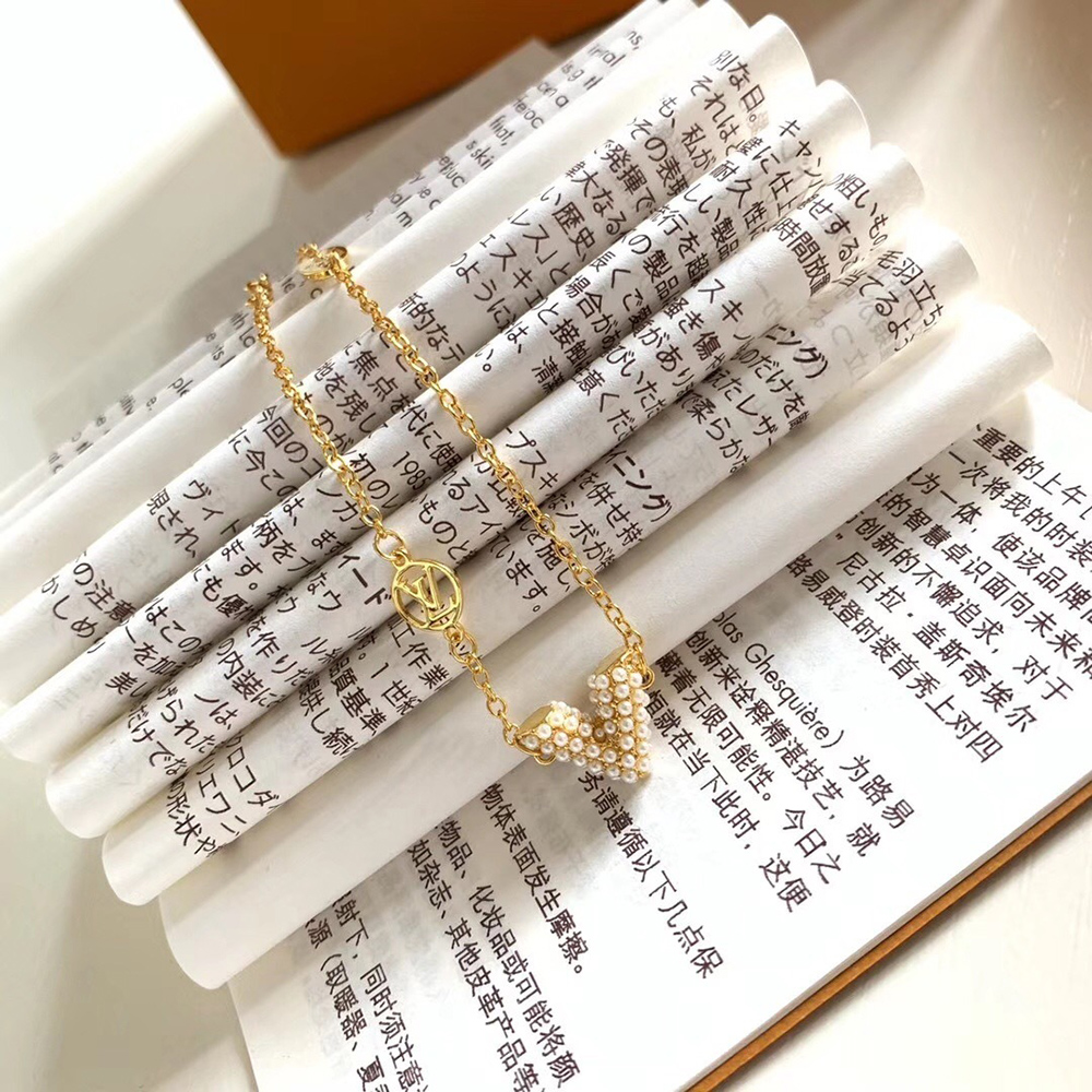 l0*is V*t0n essential v perle bracelet df620946