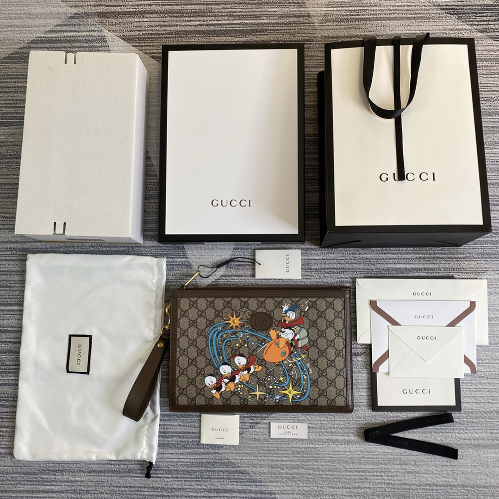 G*u*i wallets 647925 30.5*21*1.5cm