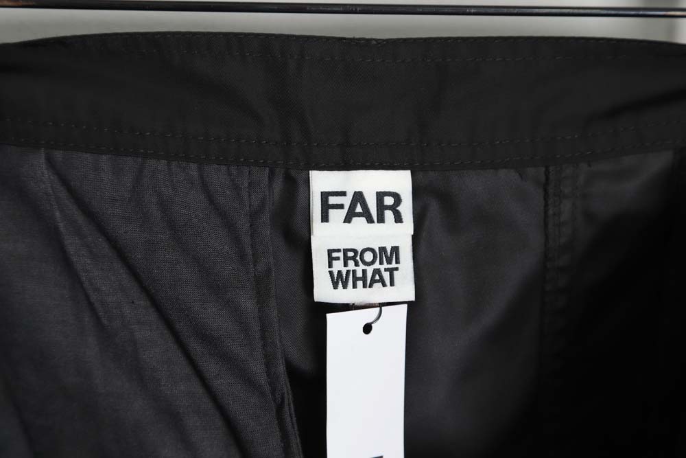 FAR.ARCHIVE\FAR ARCHIVE Functional waterproof zipper trousers