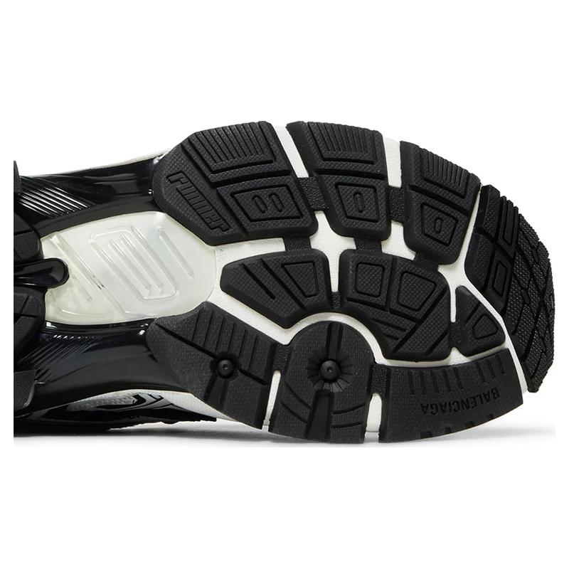 Ba*len*cia*ga runner sneaker 