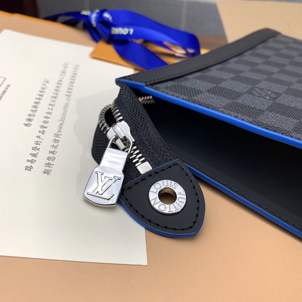 l0*is V*t0n bags m60309 26*20*5cm