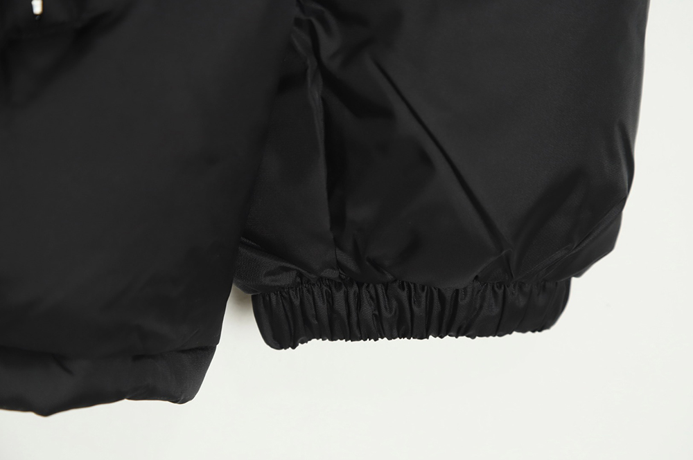 G*u*i 22ss red and green webbing down jacket