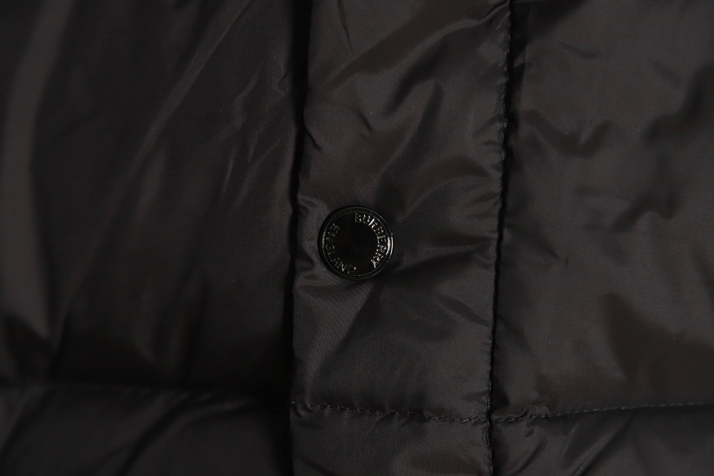 B**rry 21fw detachable sleeve down jacket
