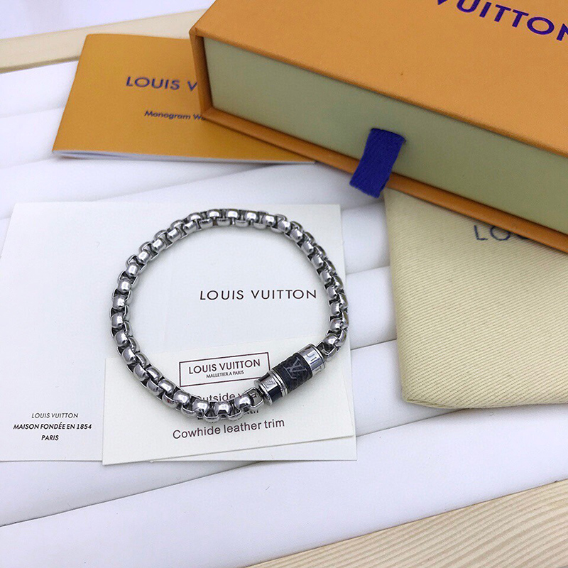 l0*is V*t0n bracelet m62592 19cm