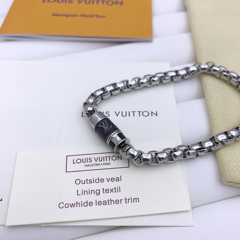 l0*is V*t0n bracelet m62592 19cm