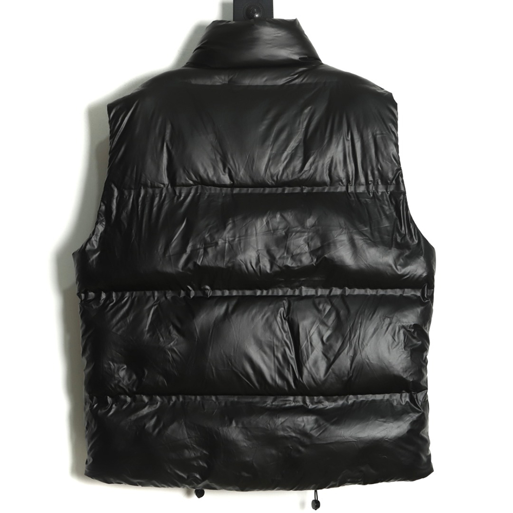 Pra*a red stripe logo down vest